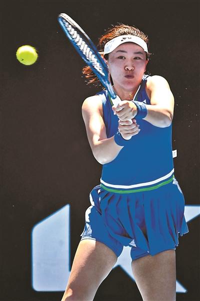 足球运动员 足球运动员